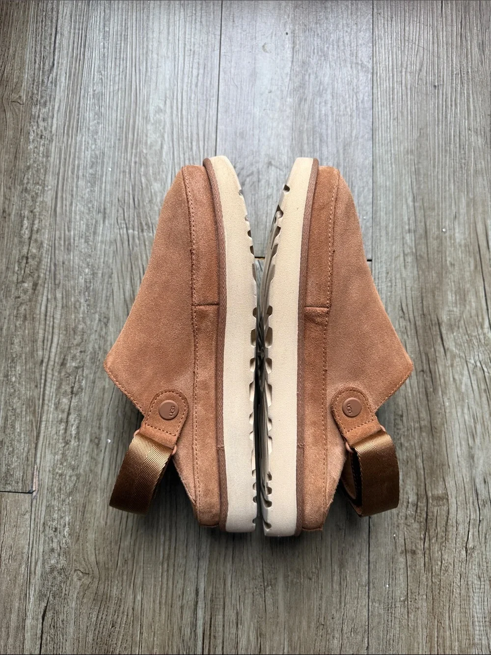 UGG Suede Slip-On clogs in Tan